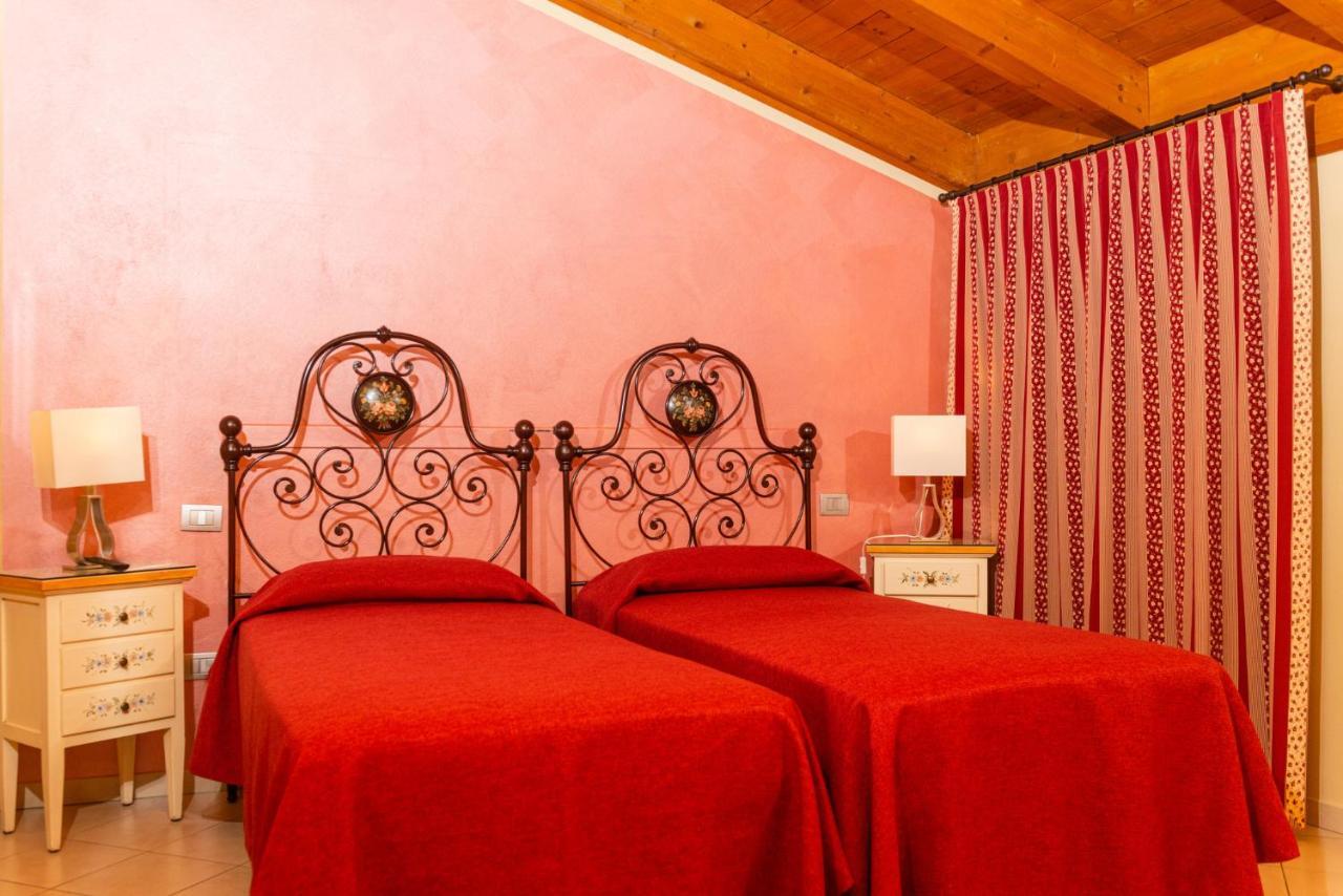 Agriturismo Dei Grippi سونا المظهر الخارجي الصورة