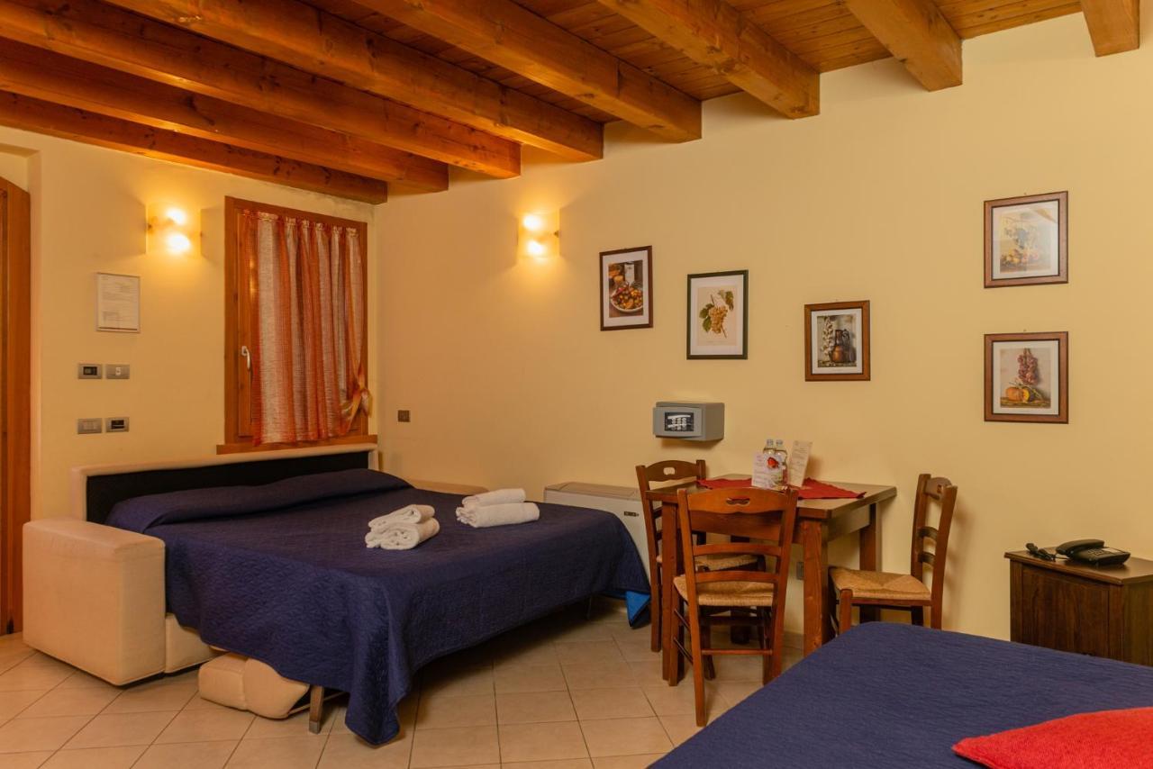 Agriturismo Dei Grippi سونا المظهر الخارجي الصورة