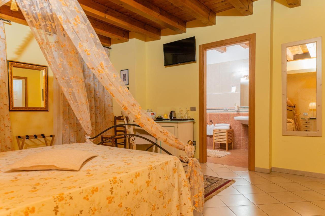 Agriturismo Dei Grippi سونا المظهر الخارجي الصورة